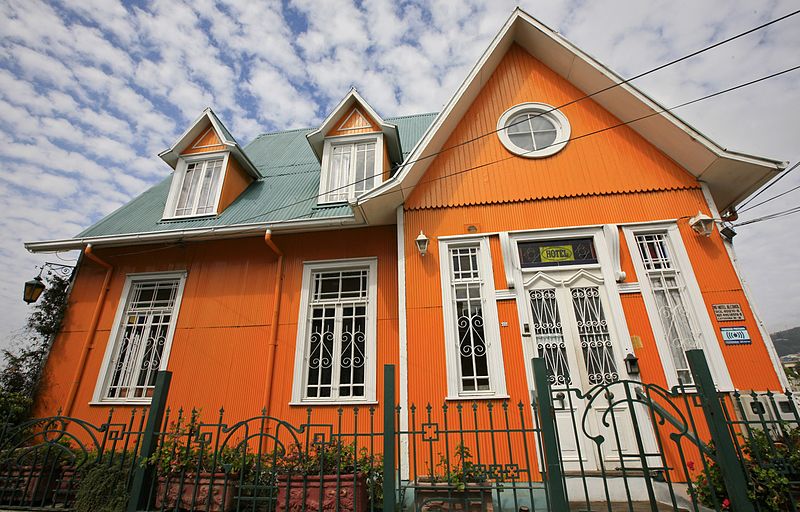 casa arancione