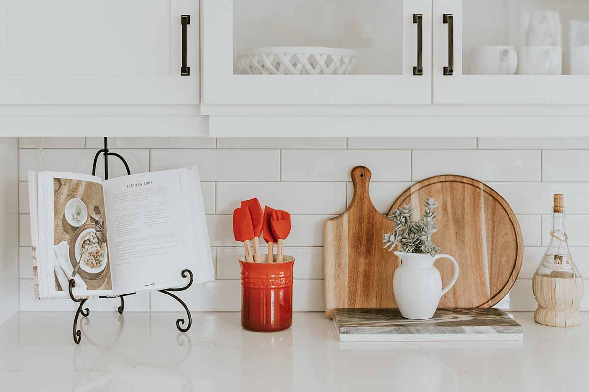 Accessori ed elementi di design per arredare con stile la cucina 
